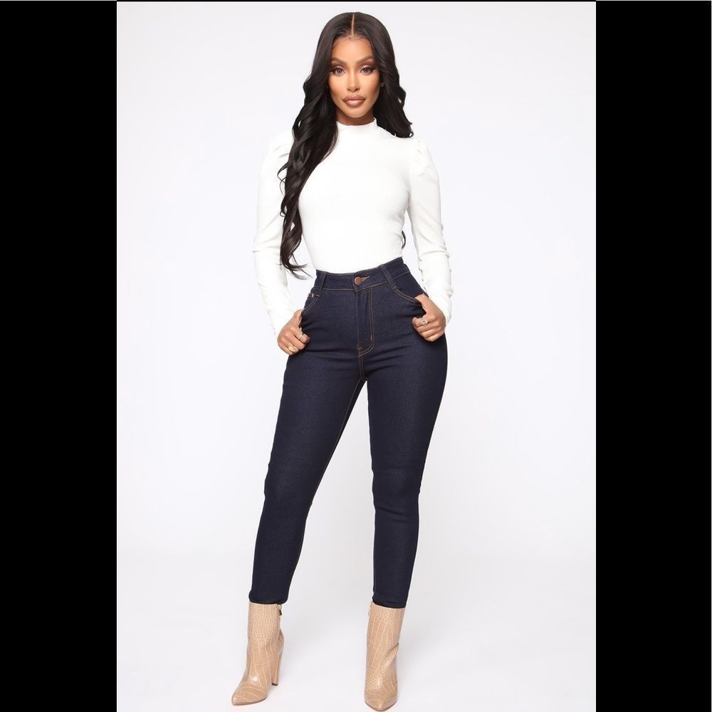 FASHION Nova Woman Jodeci Jeans Dark Wash Size 9/10